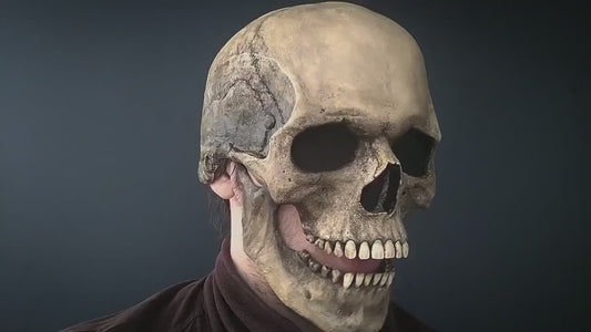 Máscara de Calavera Realista con Mandíbula Móvil – Exclusivo Club Boo